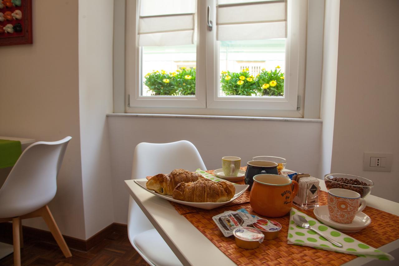 319 Al Duomo Bed & Breakfast Naples Exterior photo